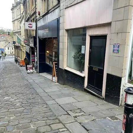 Peaceful Apartment In The Heart Of Frome Exterior photo